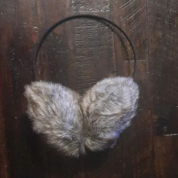 Ear muffs - Picture 2 of 4